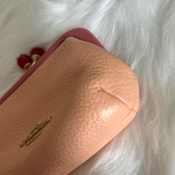 Coach Strawberry Kisslock Coin Purse - Picture 6 of 9